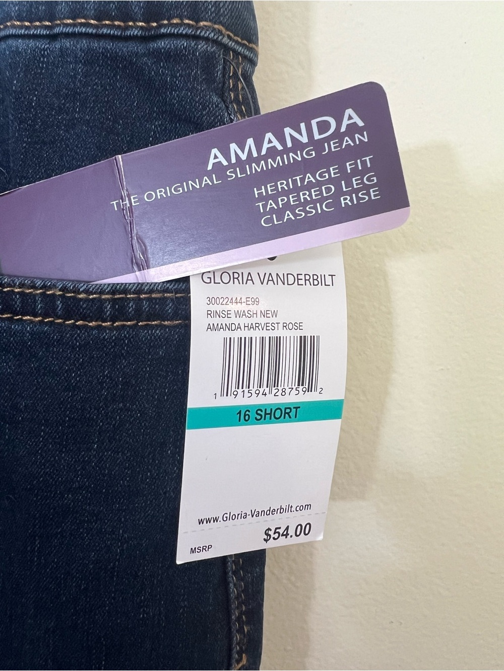 Gloria Vanderbilt Amanda Harvest Rose
Embroidered Size 16 Slimming Jeans NWT - Picture 4 of 5